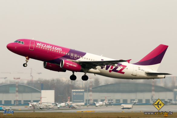 Airbus A320-232