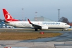 Boeing 737-8F2