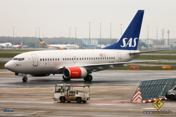 Boeing 737-683