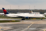 Boeing 767-432/ER