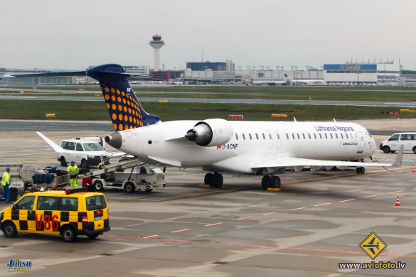 Bombardier CRJ-900 NG (CL-600-2D24)