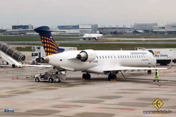 Bombardier CRJ-900 NG (CL-600-2D24)