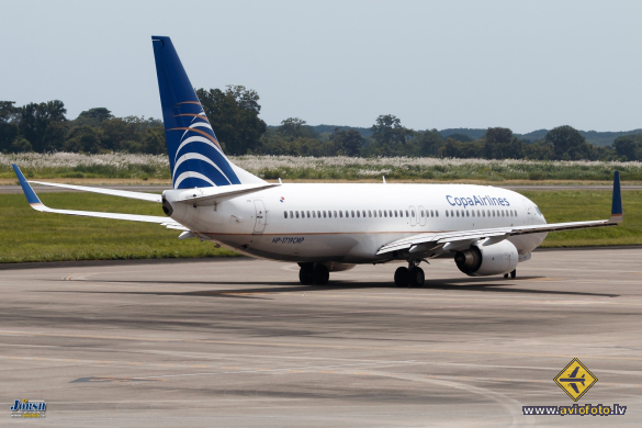 Boeing 737-8V3
