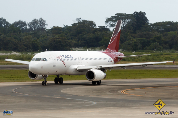 Airbus A320-233