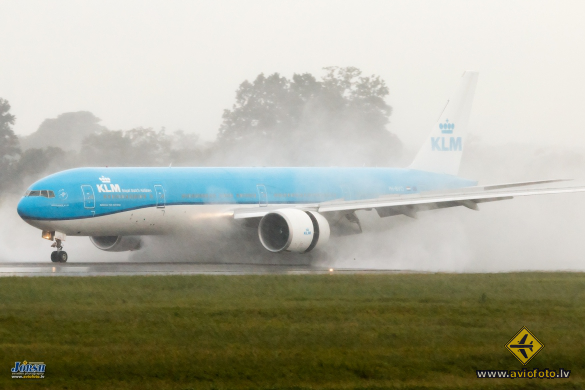 Boeing 777-306/ER