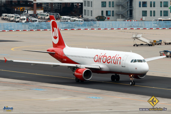 Airbus A320-214