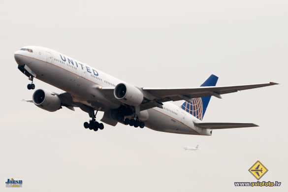 Boeing 777-222/ER