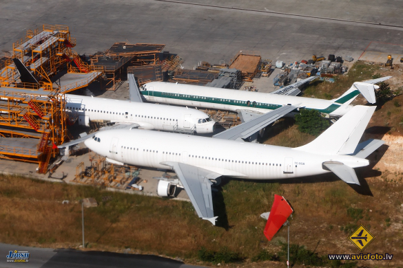 Airbus A310-304
