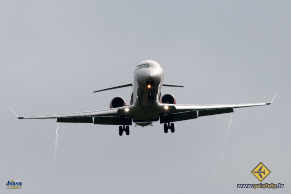 Bombardier CRJ-900LR (CL-600-2D24)