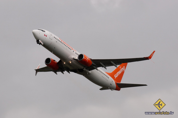 Boeing 737-86Q