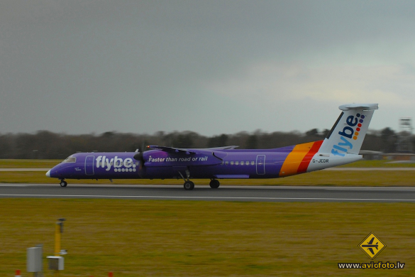 Bombardier DHC-8-402 Q400