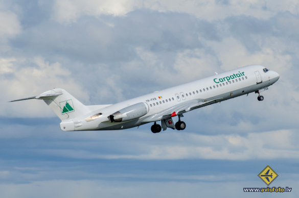 Fokker 100 (F-28-0100)
