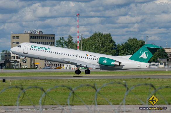 Fokker 100 (F-28-0100)