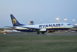 Boeing 737-8AS