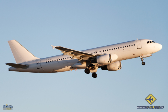 Airbus A320-211