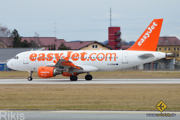 Airbus A319-111