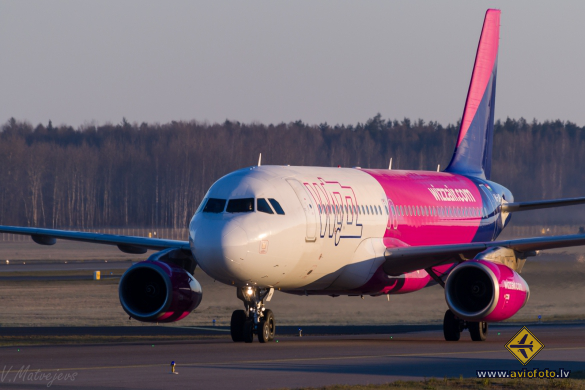 Airbus A320-232