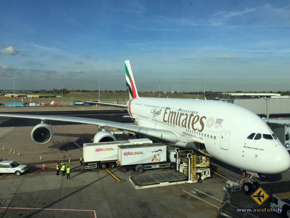 Airbus A380-861