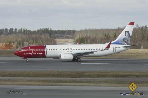 Boeing 737-8JP