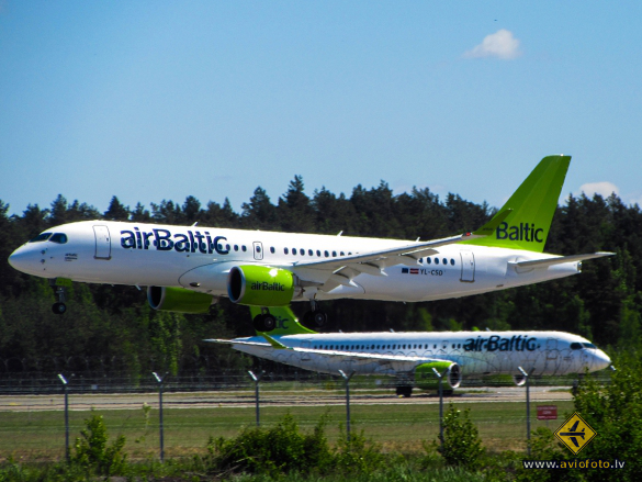 Bombardier CSeries CS300 (BD-500-1A11)