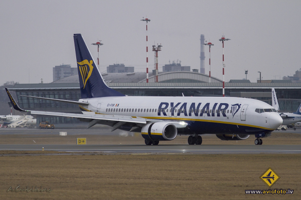 Boeing 737-8AS