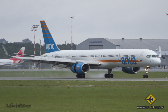 Boeing 757-3E7