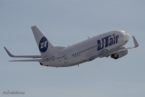 Boeing 737-524