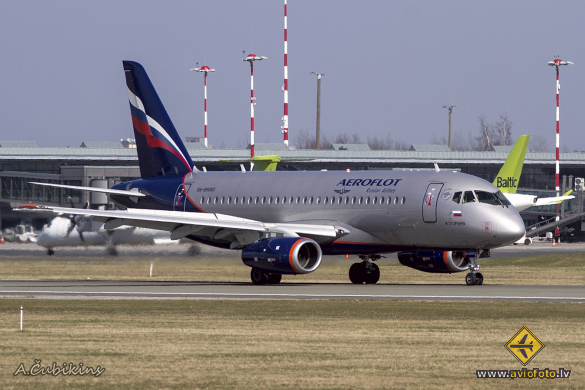 Sukhoi SSJ-100-95B Superjet 100 (RRJ-95B)