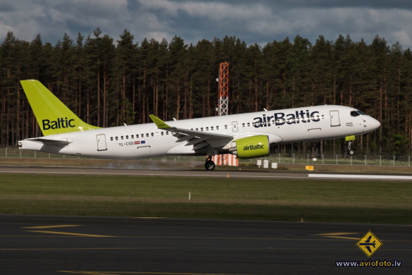 Bombardier CSeries CS300 (BD-500-1A11)
