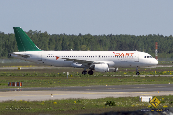 Airbus A320-212