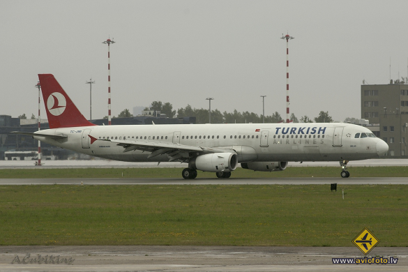 Airbus A321-232