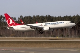 Boeing 737-8F2