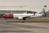 Boeing 737-8JP
