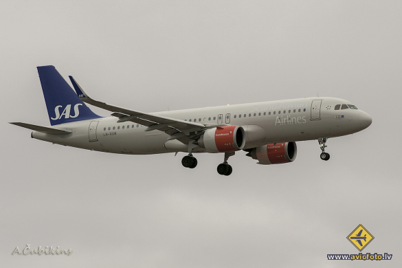 Airbus A320-251N