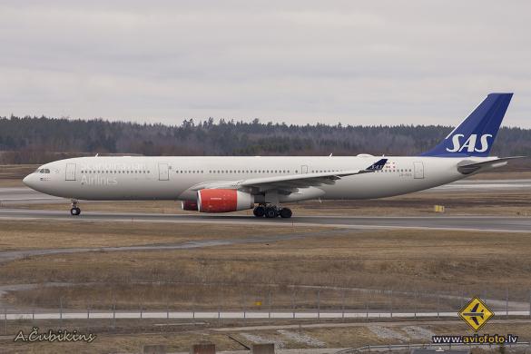 Airbus A330-343