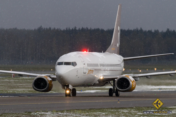 Boeing 737-3Y0