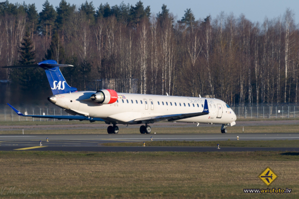 Bombardier CRJ-900ER NG (CL-600-2D24)