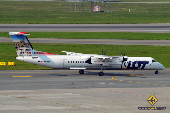 Bombardier DHC-8-402 Q400