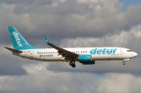 Boeing 737-8S3