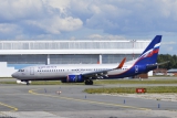 Boeing 737-8LJ