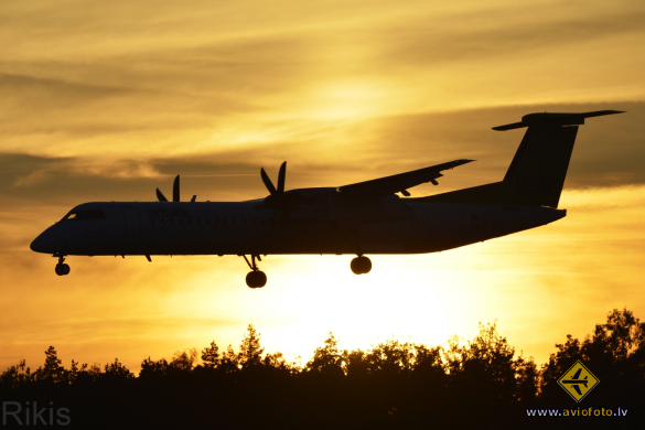 Bombardier DHC-8-402 Q400