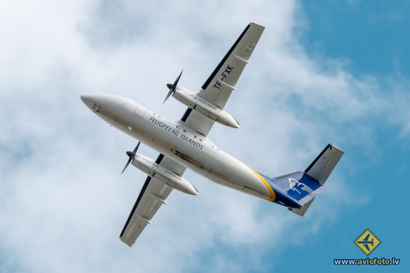 Bombardier DHC-8-202Q Dash 8
