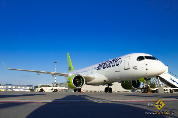 Bombardier CSeries CS300 (BD-500-1A11)