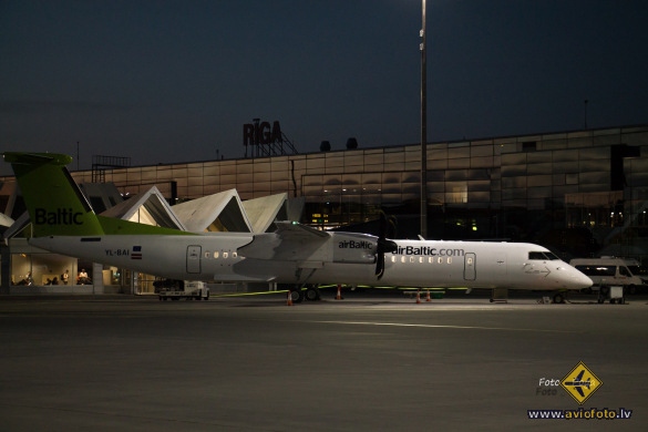Bombardier DHC-8-402 Q400