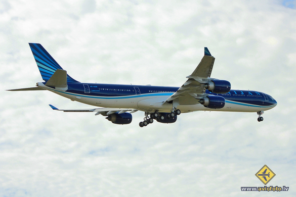 Airbus A340-642