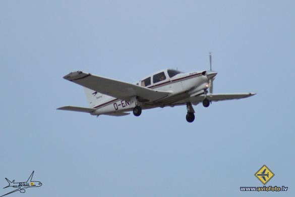 Piper PA-28R-201T Turbo Arrow