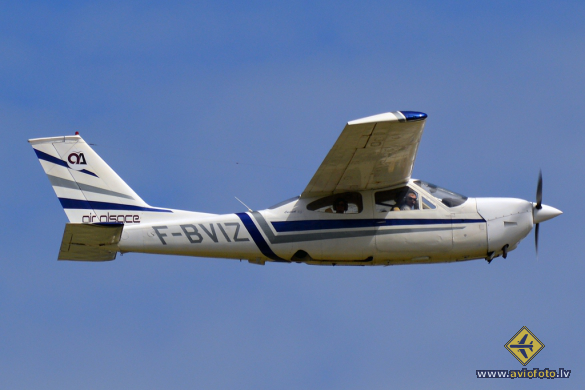 Reims F177RG Cardinal RG