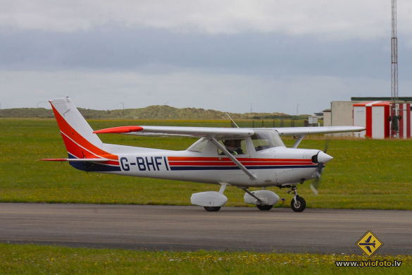 Reims F152