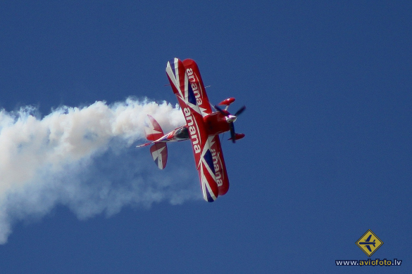 Pitts S-2S Special