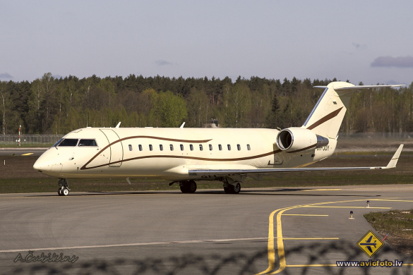 Bombardier CRJ-200ER (CL-600-2B19)